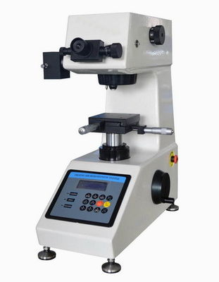 ประเทศจีน 10X Eyepiece Micro Vickers Hardness Tester รองรับ Knoop Test ASTM E384 ผู้ผลิต