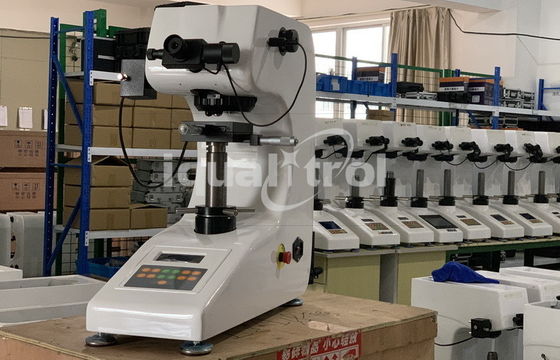 เครื่องทดสอบความแข็งของหอกมือ Micro Vickers ด้วยแรงสูงสุด 1Kgf Support Knoop Test