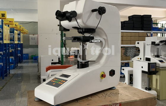 เครื่องทดสอบความแข็งของหอกมือ Micro Vickers ด้วยแรงสูงสุด 1Kgf Support Knoop Test